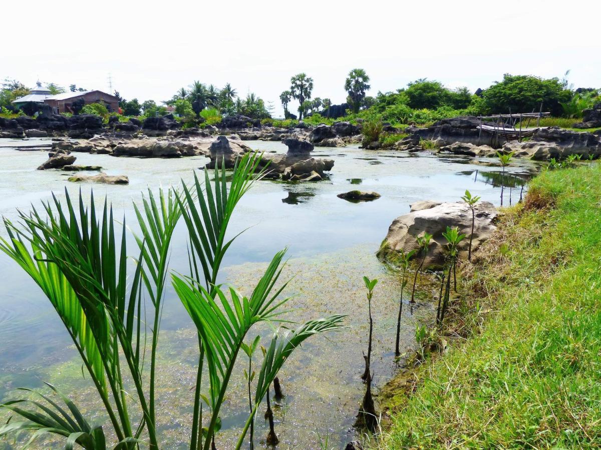 Affittacamere Kampoeng Karst Rammang Rammang Kasijala Esterno foto